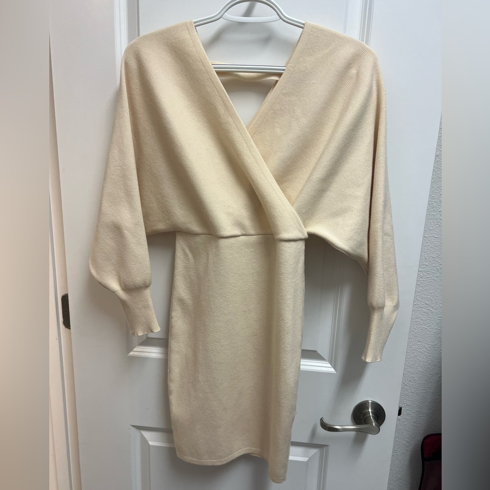 Knit dress size small looks so beautiful on.